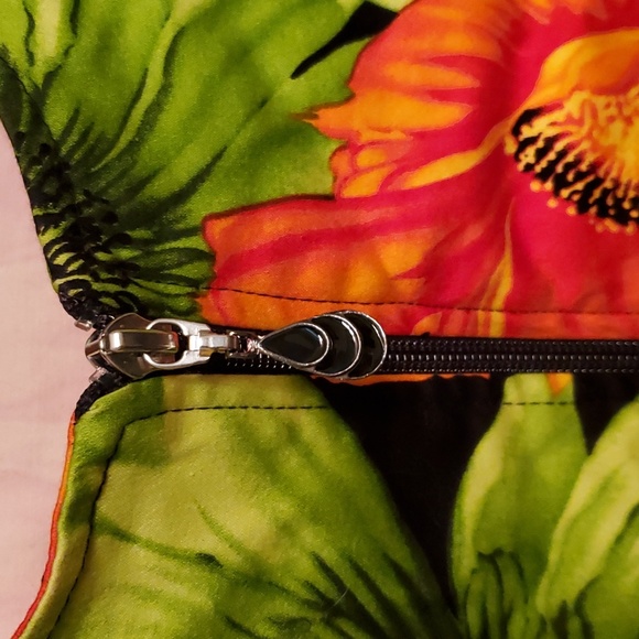 Joseph Ribkoff Floral Stretch Cotton Cropped Bomber Jacket - Picture 4 of 6